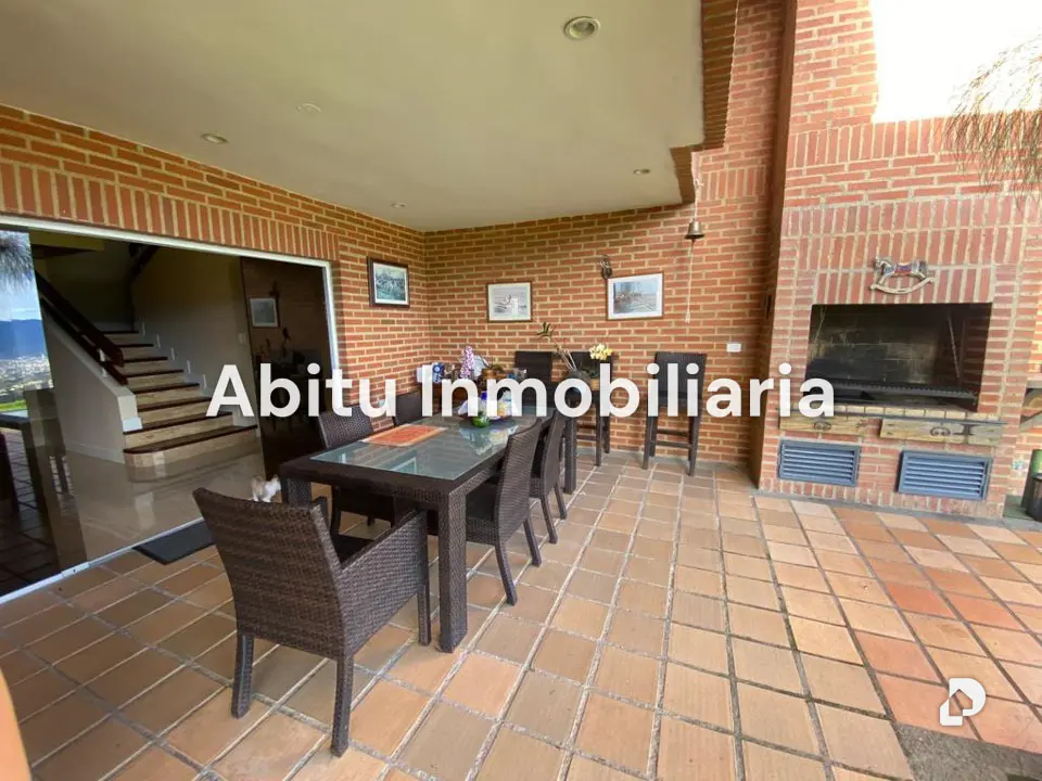Casa en Alto Hatillo, Caracas – 7