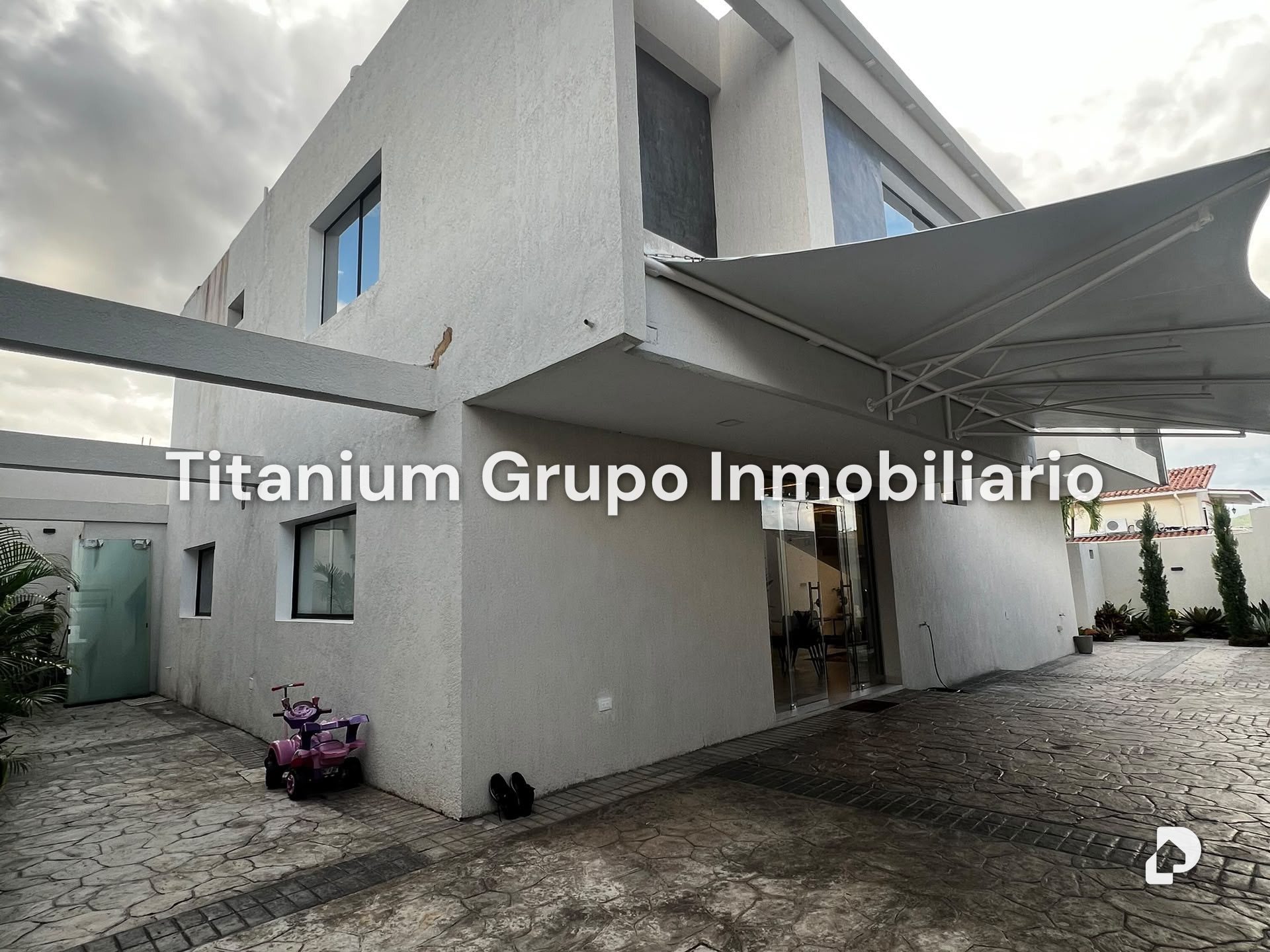 Casa en Parroquia Urbana San José, Valencia – 2