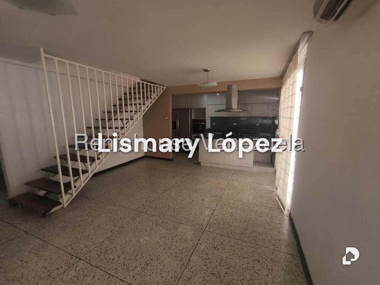 Casa en La Trinidad, Caracas – 11