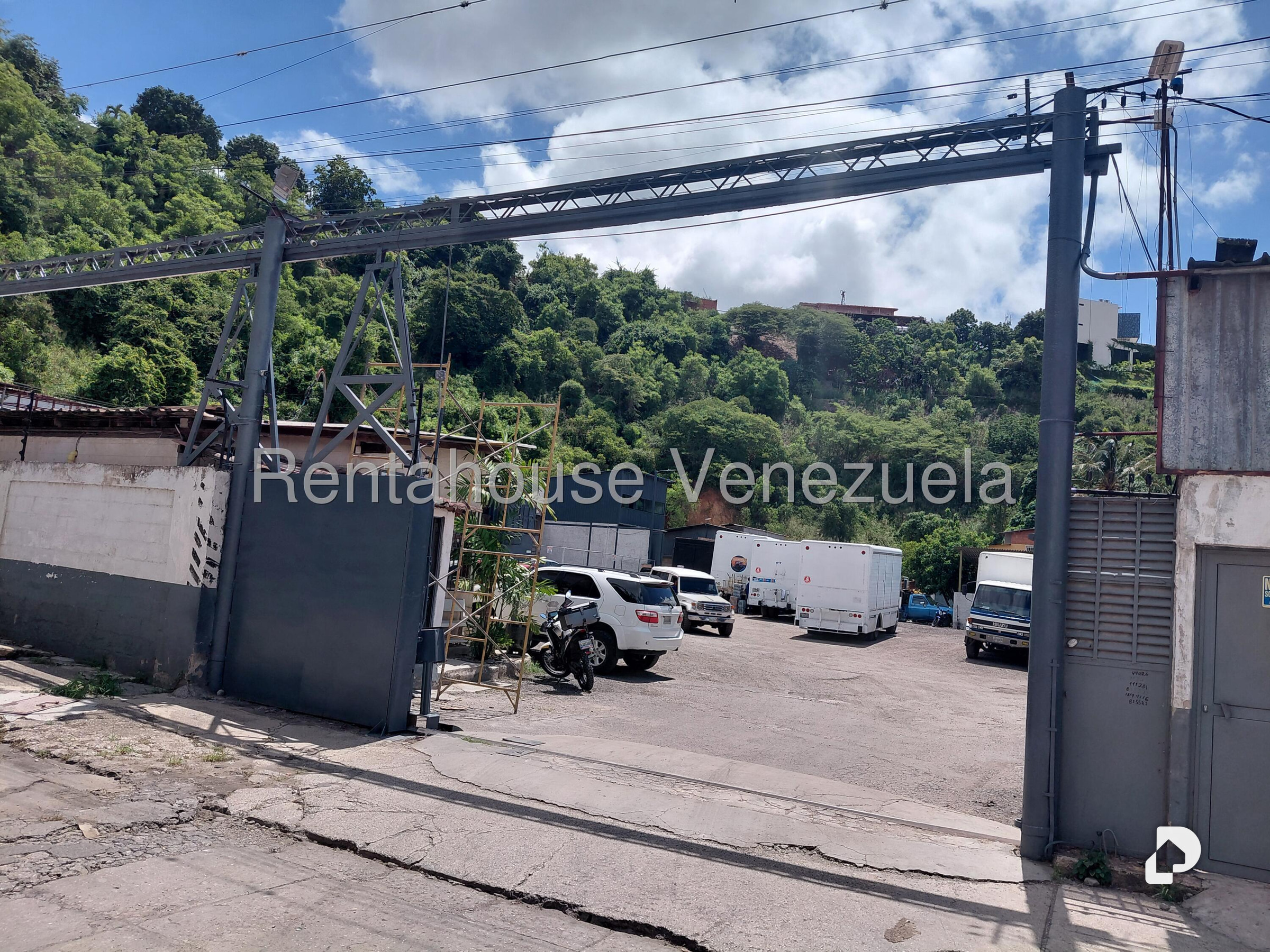 Galpón en La Yaguara, Caracas – 12