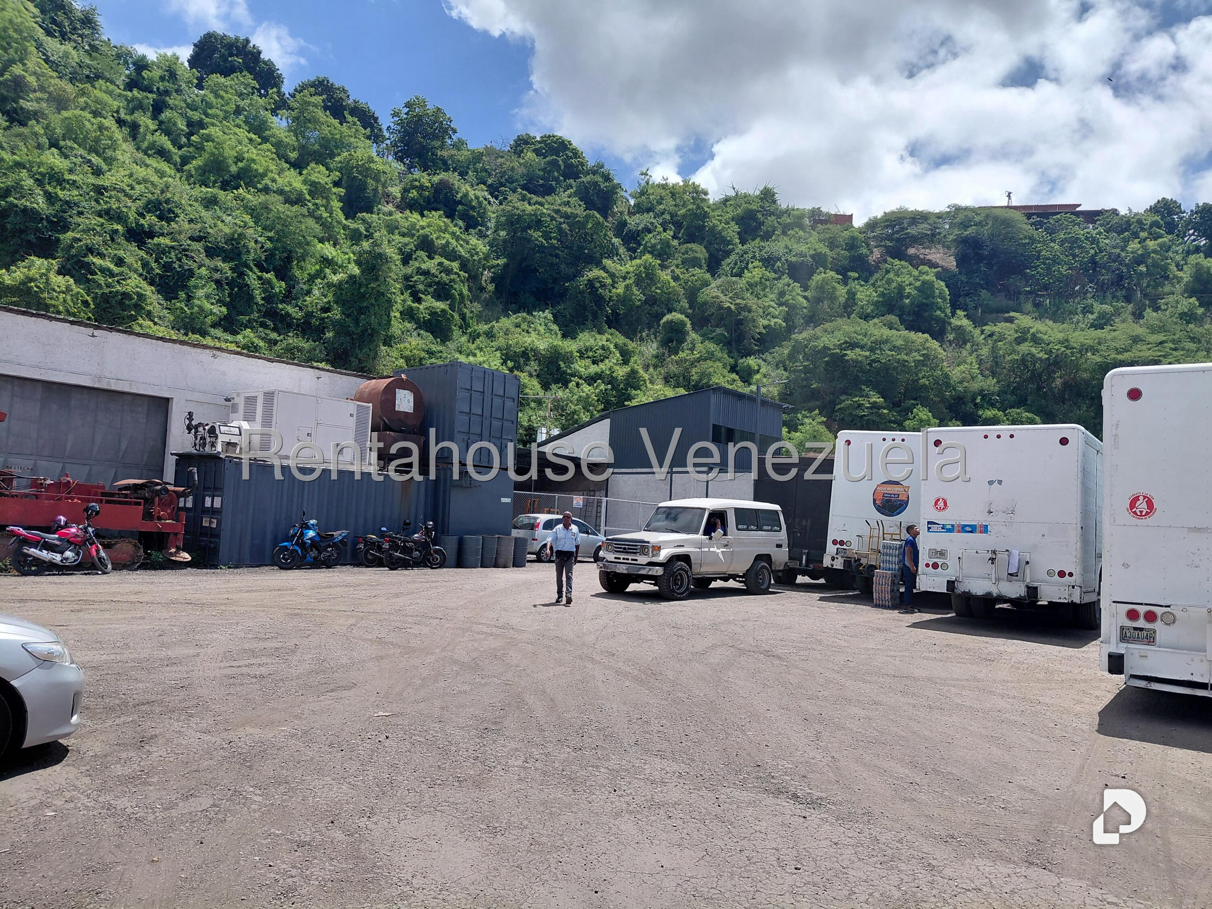 Galpón en La Yaguara, Caracas – 13