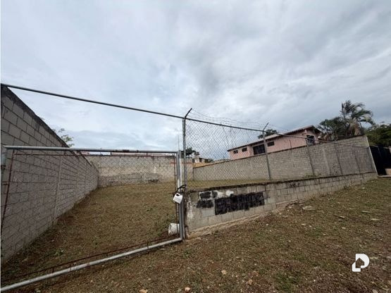 Land in Urbanización Santa Elena, Barquisimeto – 2