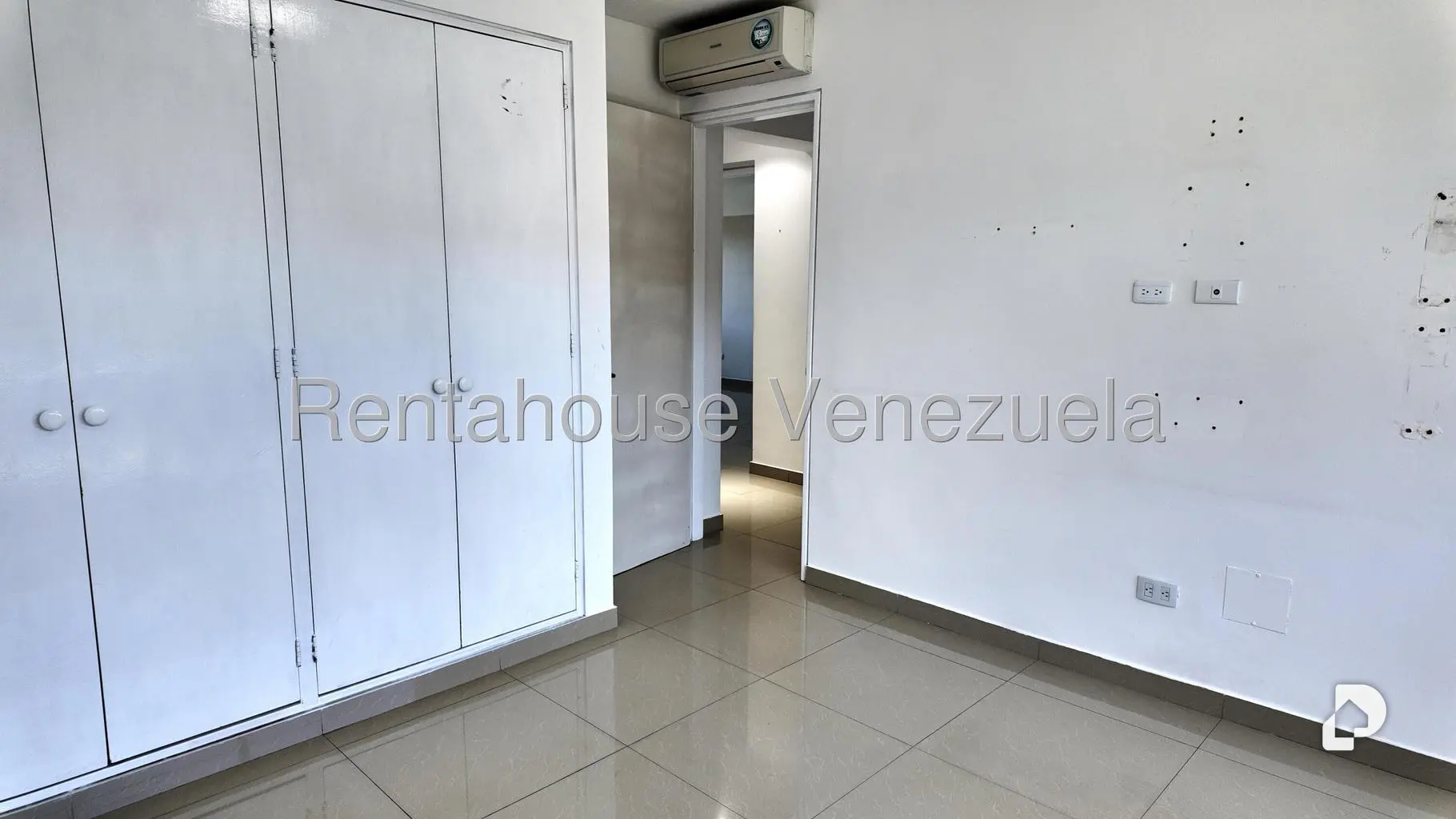 Apartamento en Oripoto, Caracas – 22