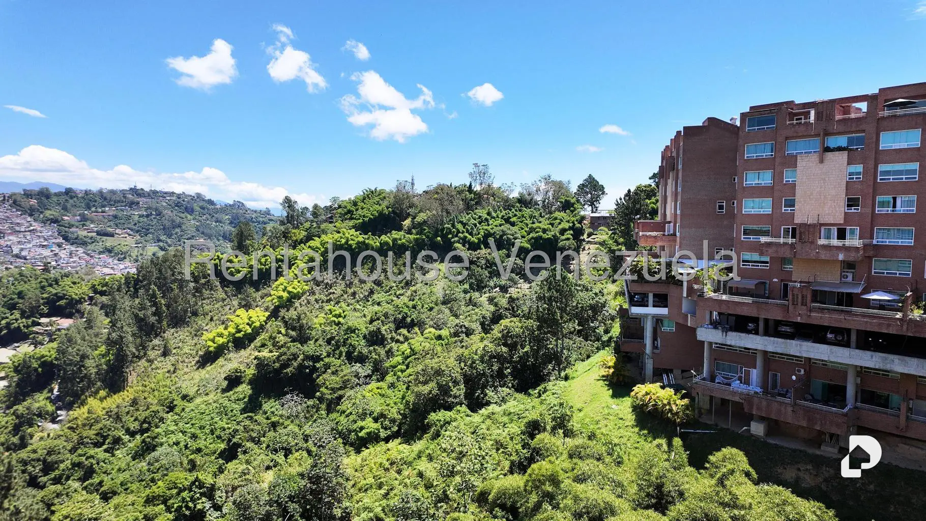 Apartamento en Oripoto, Caracas – 26