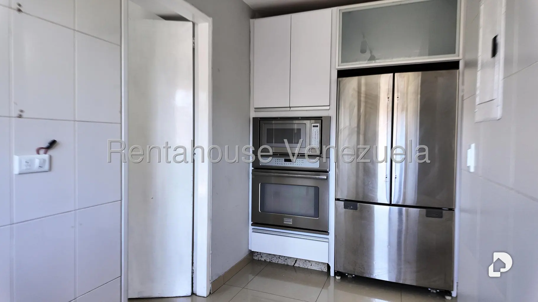 Apartamento en Oripoto, Caracas – 15