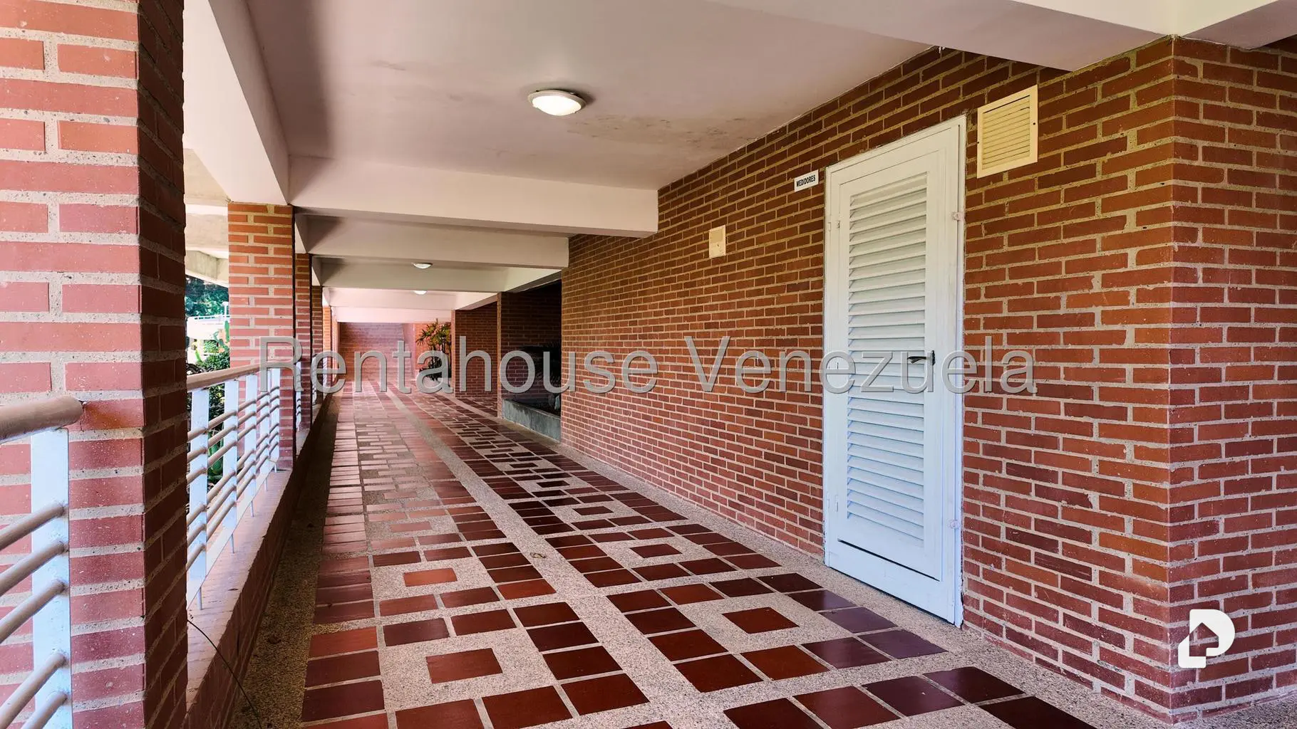 Apartamento en Oripoto, Caracas – 30