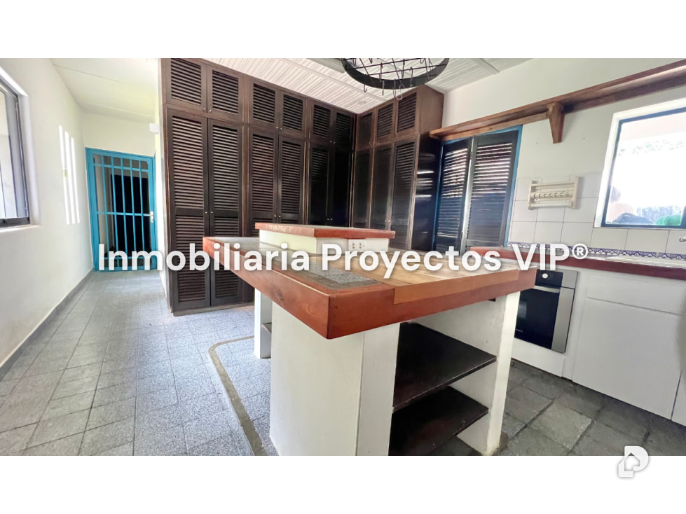 Casa en Cerro Verde, Caracas – 5