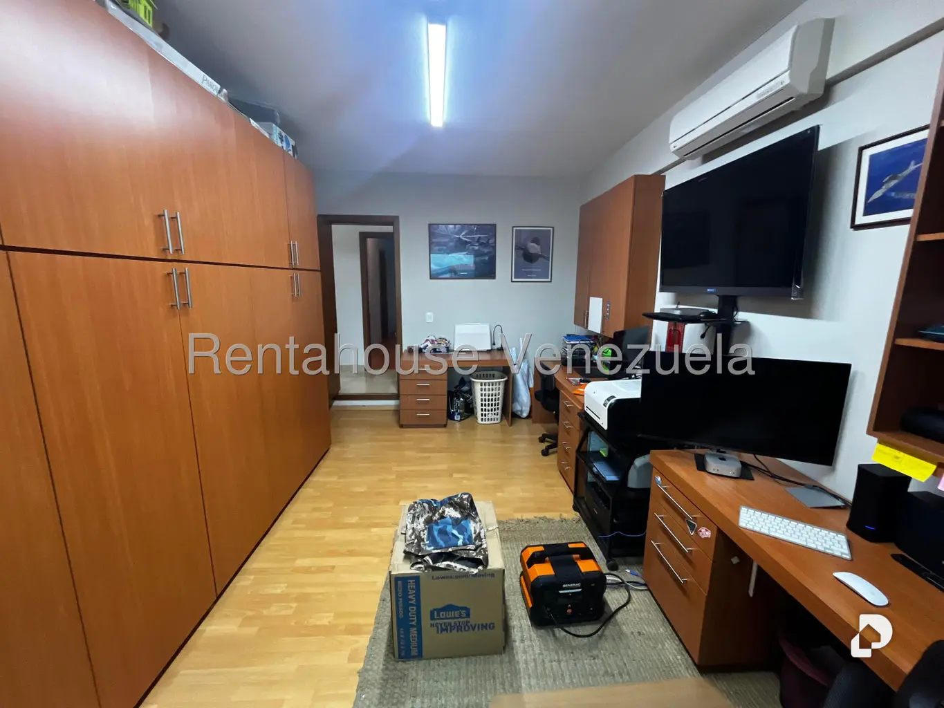 House in Oripoto, Caracas – 40