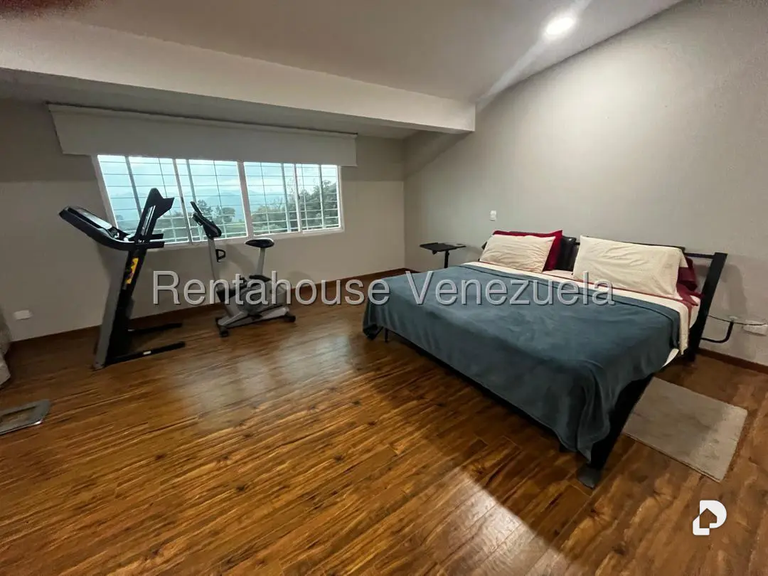 House in Oripoto, Caracas – 45