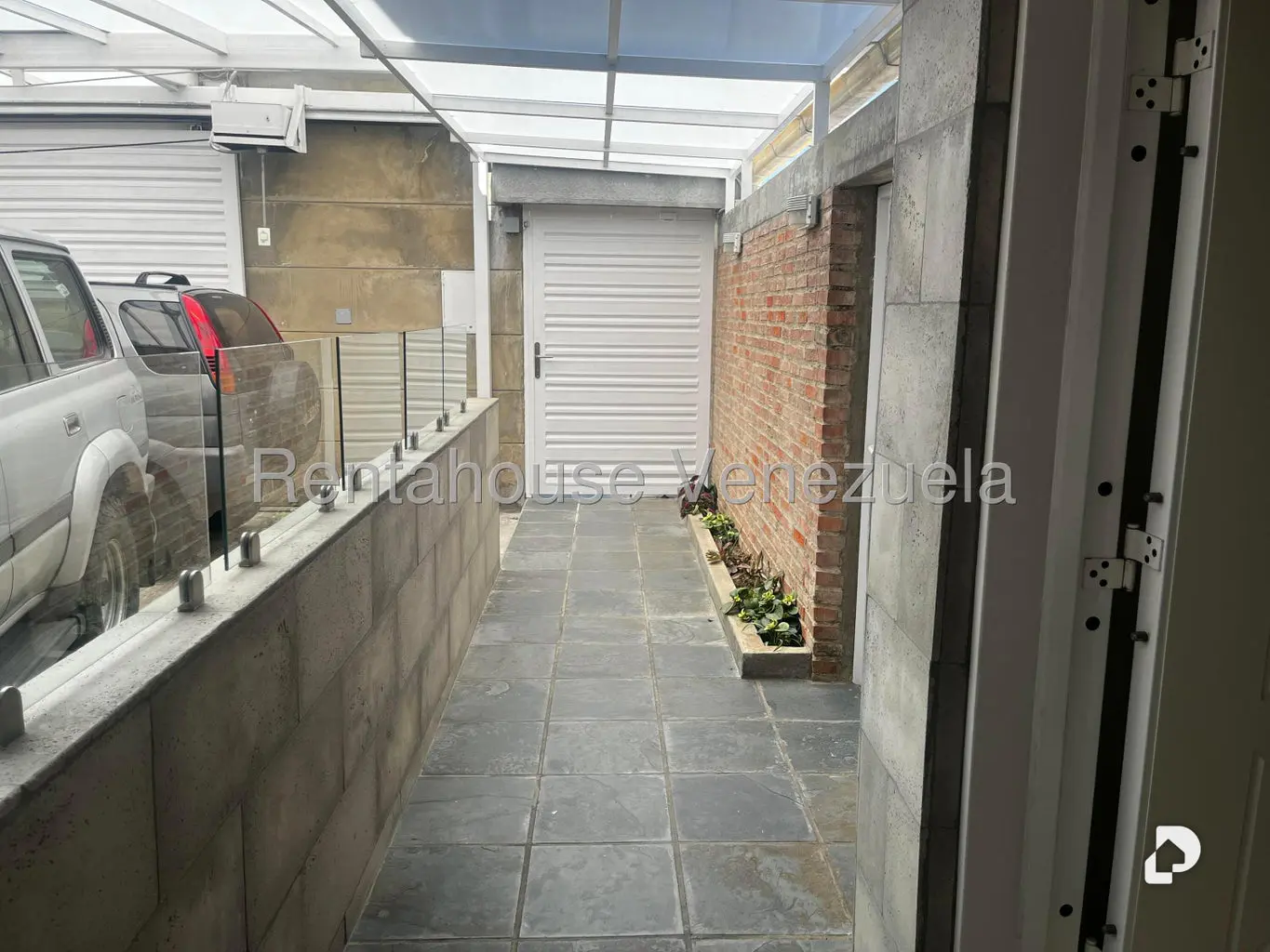 House in Oripoto, Caracas – 6
