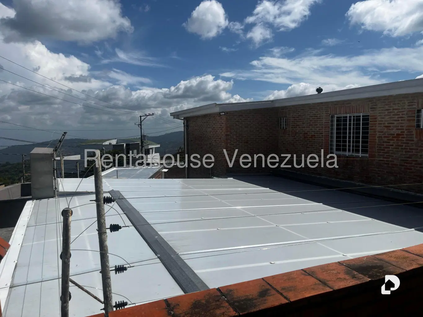 House in Oripoto, Caracas – 68