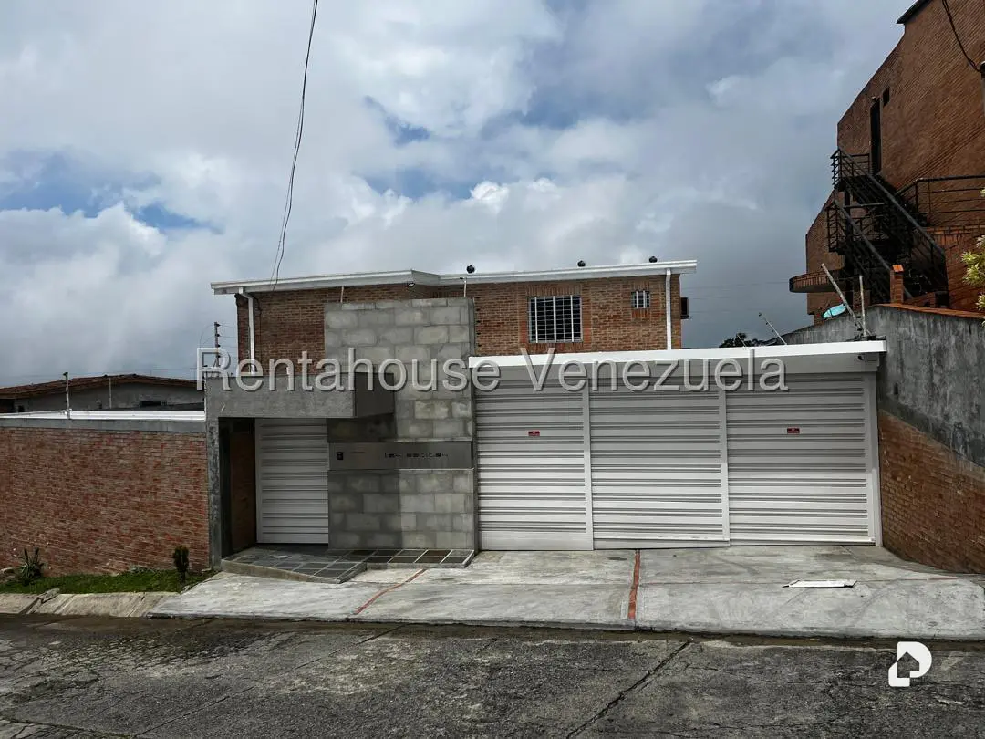 House in Oripoto, Caracas – 2