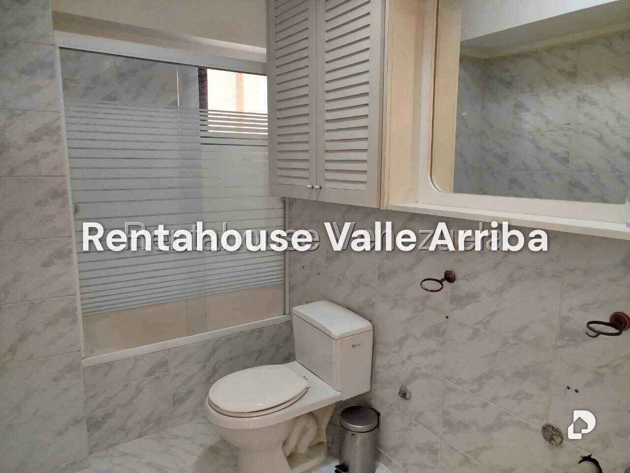 Apartamento en Las Esmeraldas, Caracas – 28