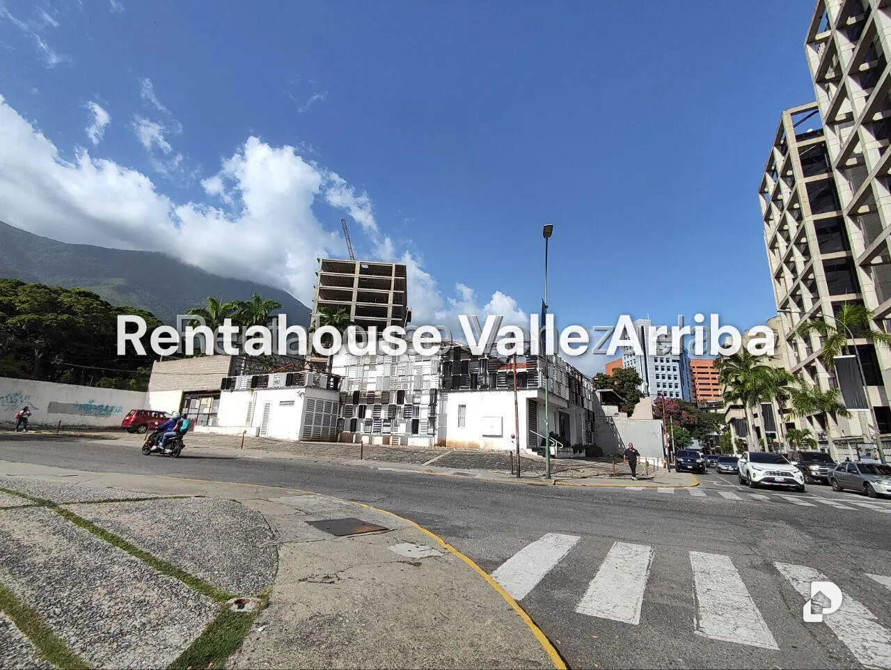 Terreno en La Castellana, Caracas – 7