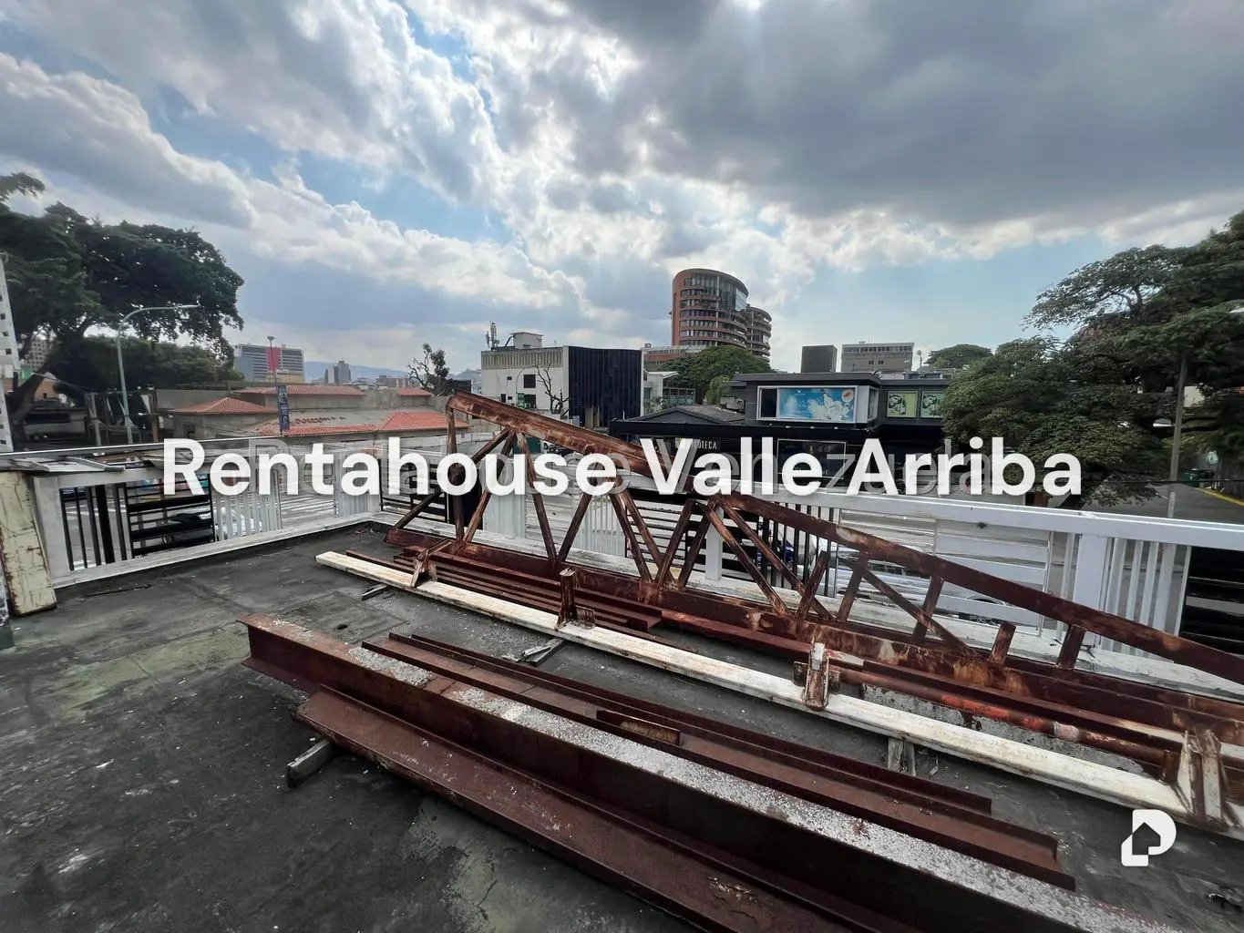 Terreno en La Castellana, Caracas – 15