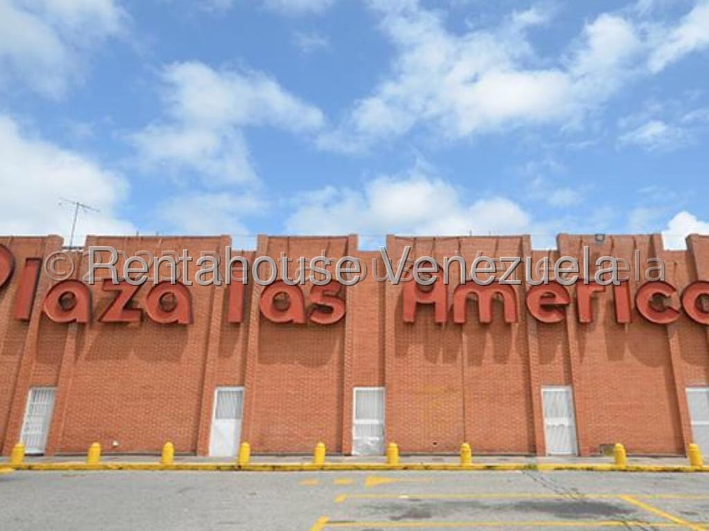 Local comercial en El Cafetal, Caracas - 1