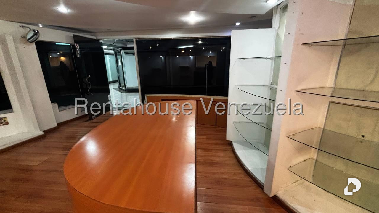 Local comercial en El Cafetal, Caracas – 9