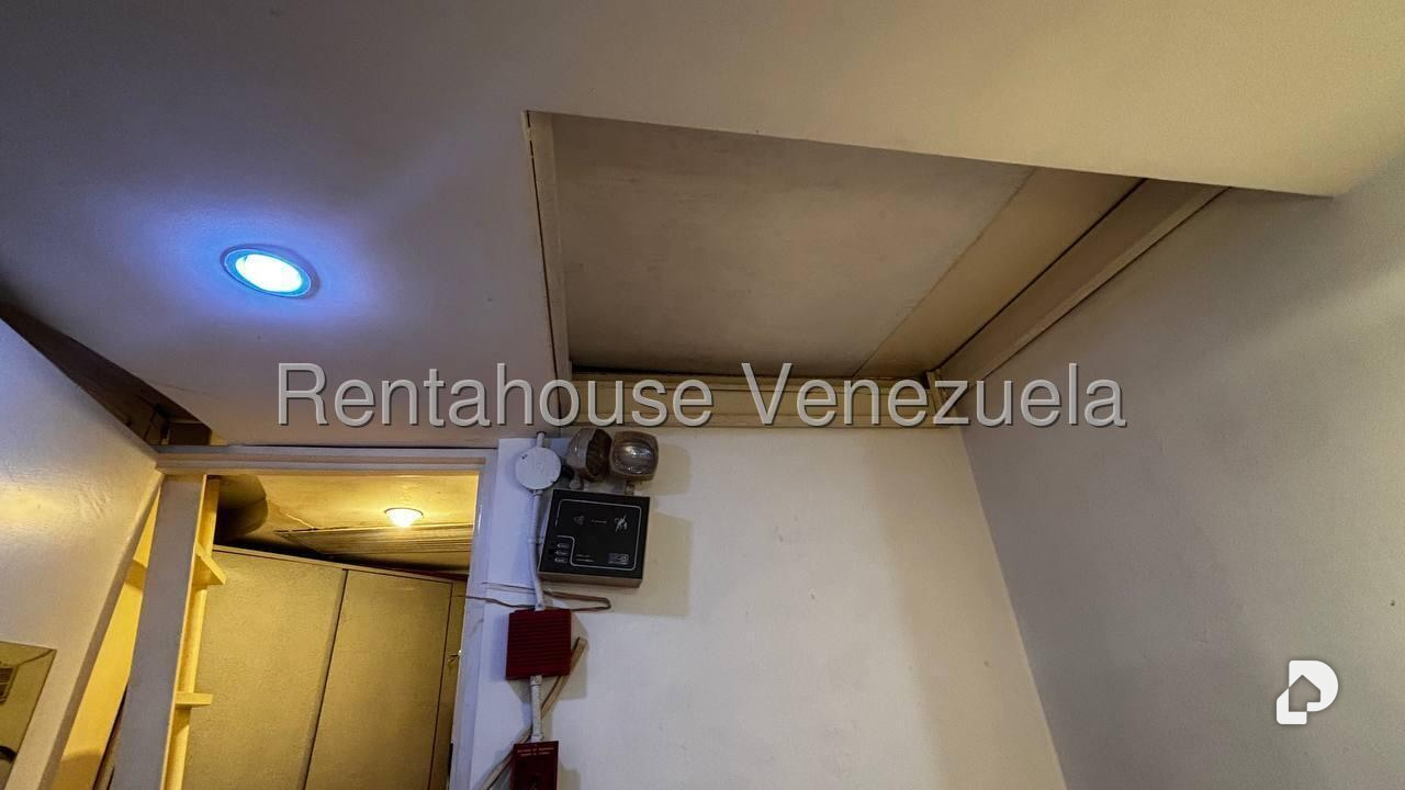 Local comercial en El Cafetal, Caracas – 14