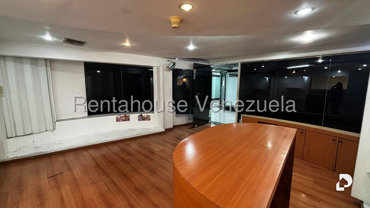 Local comercial en El Cafetal, Caracas – 8