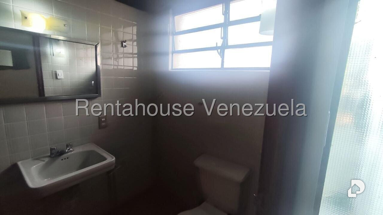 Casa en El Marqués, Caracas – 21