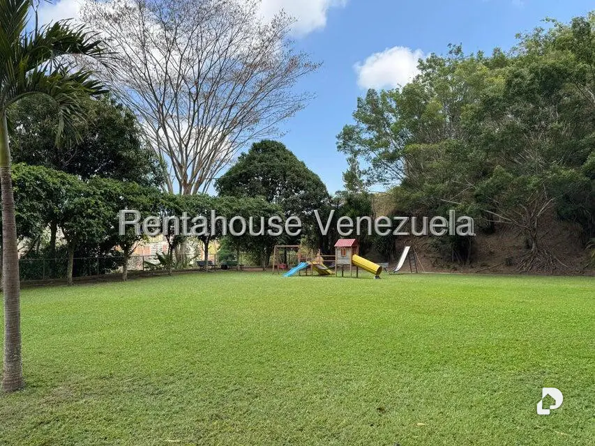 Apartamento en La Bonita, Caracas – 18