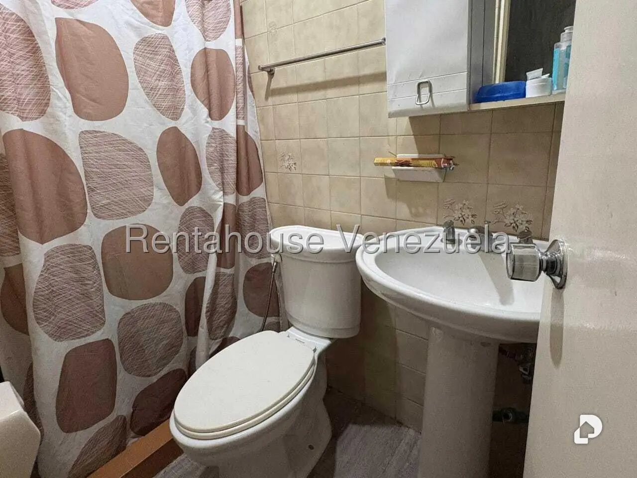 Apartamento en La Bonita, Caracas – 15