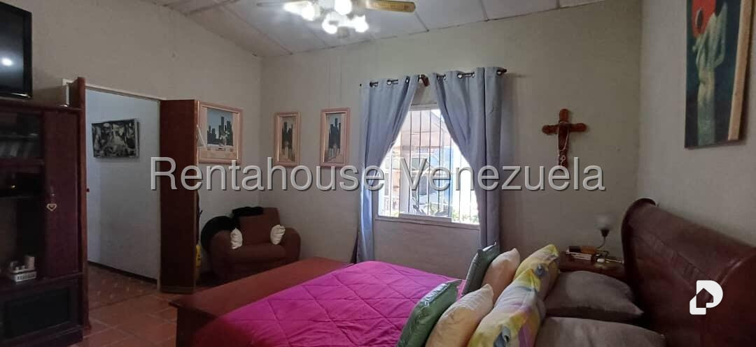 Casa en Caicaguana, Caracas – 17