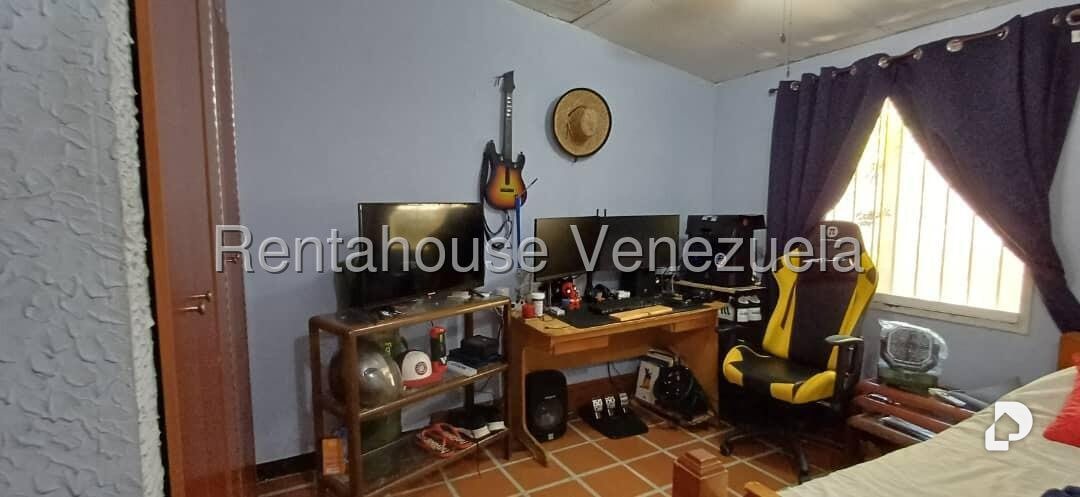 Casa en Caicaguana, Caracas – 21