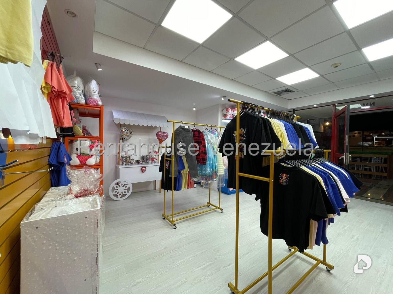 Commercial space in Los Samanes, Caracas – 6