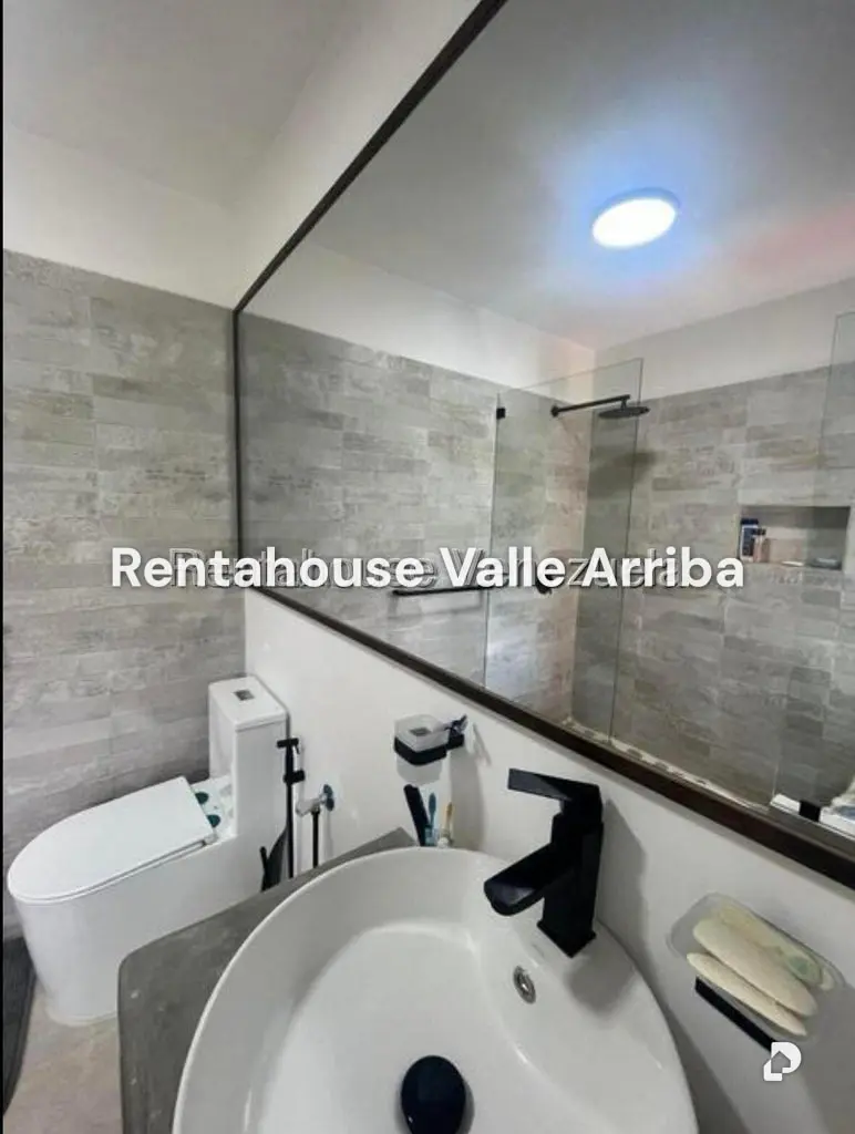Apartamento en La Boyera, Caracas – 9
