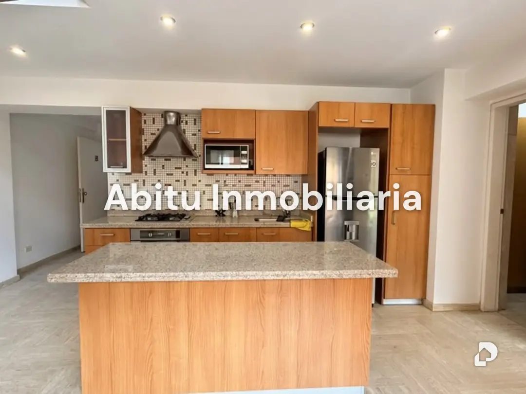 Apartamento en Campo Alegre, Caracas – 4