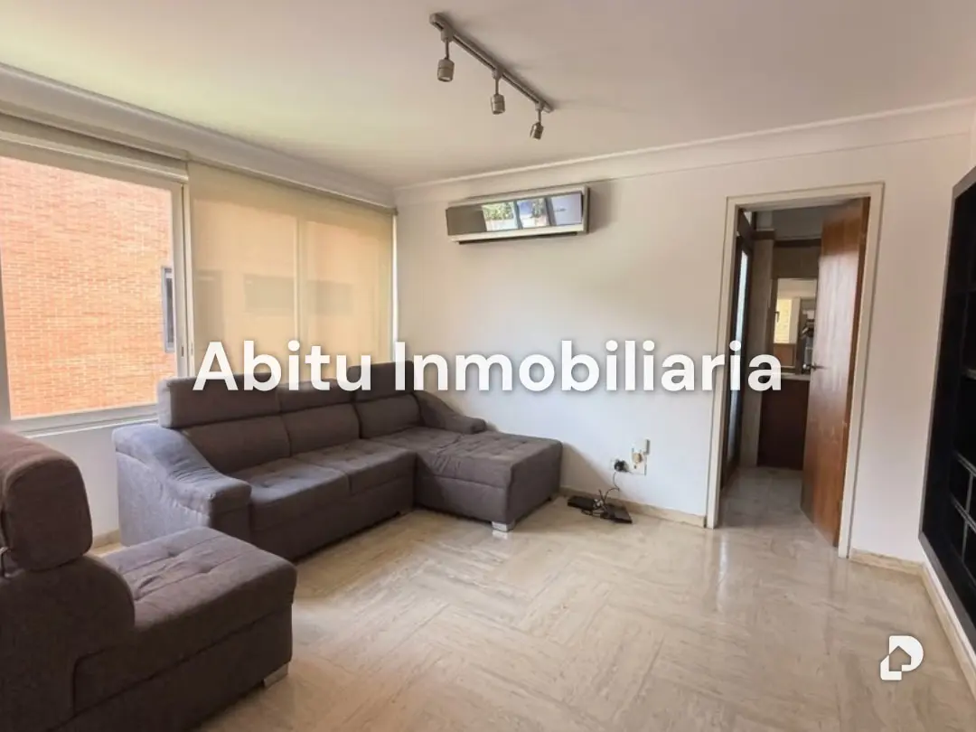 Apartamento en Campo Alegre, Caracas – 2