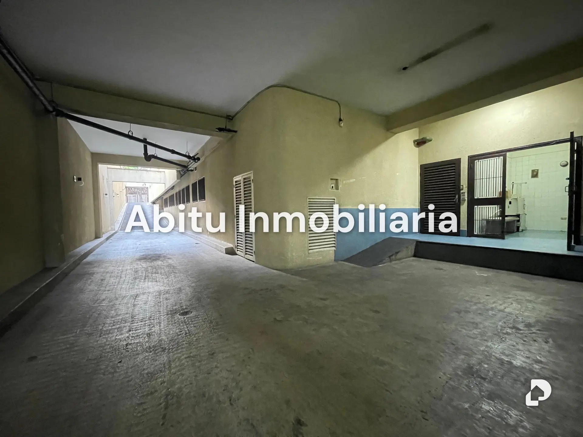 Edificio en La Florida, Caracas – 9