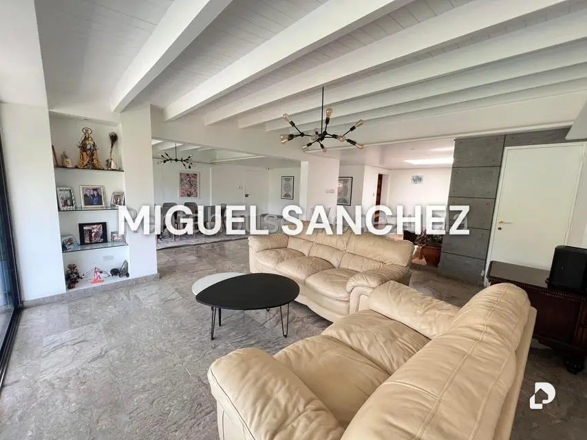 Penthouse en Cumbres de Curumo, Caracas – 7