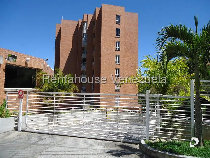 Apartamento en Oripoto, Caracas – 1