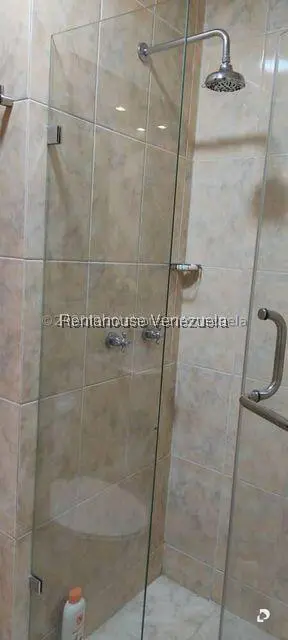 Apartamento en Oripoto, Caracas – 26