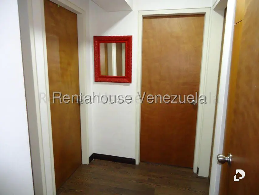 Apartamento en Oripoto, Caracas – 13