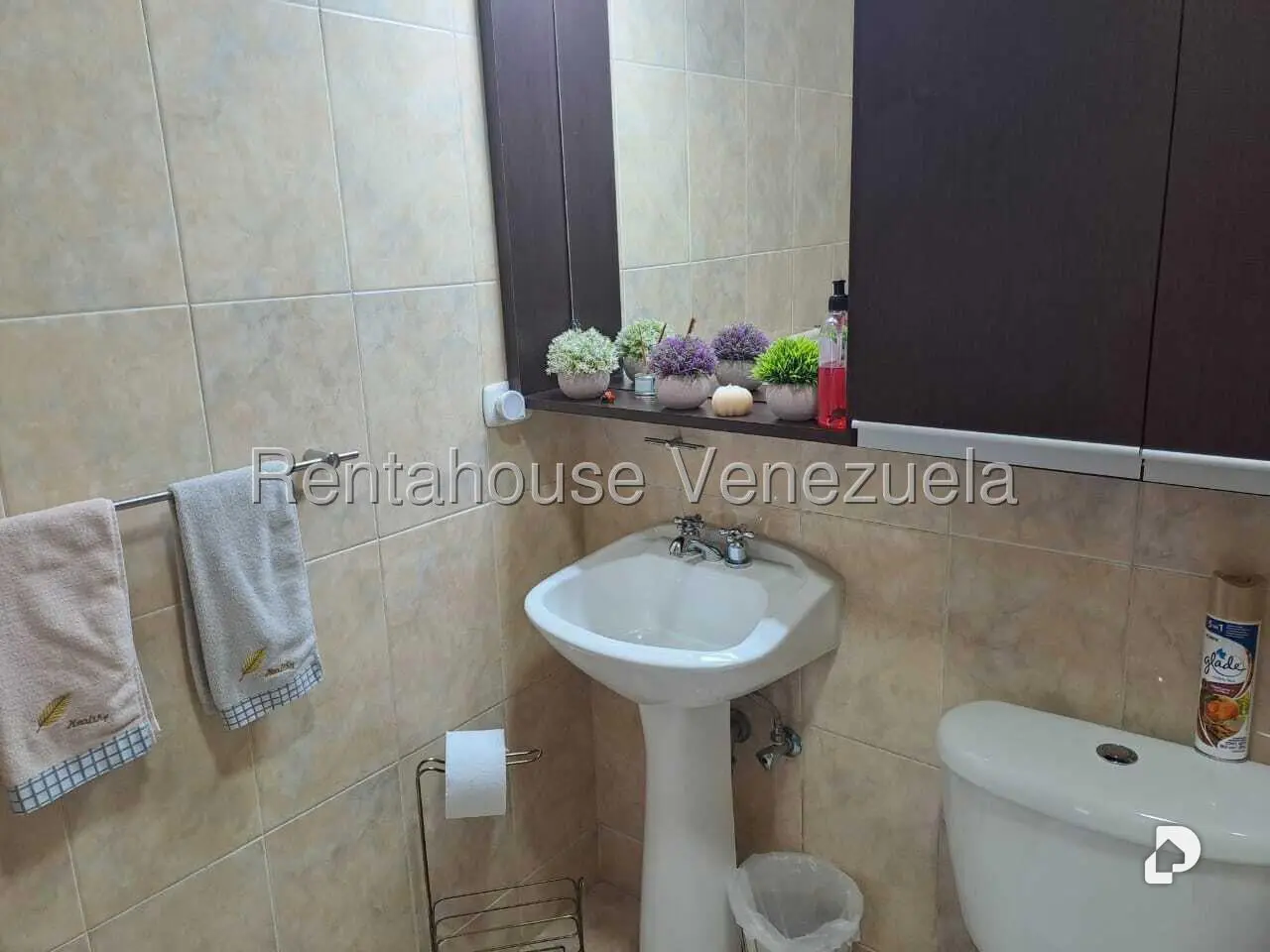 Apartamento en Oripoto, Caracas – 29