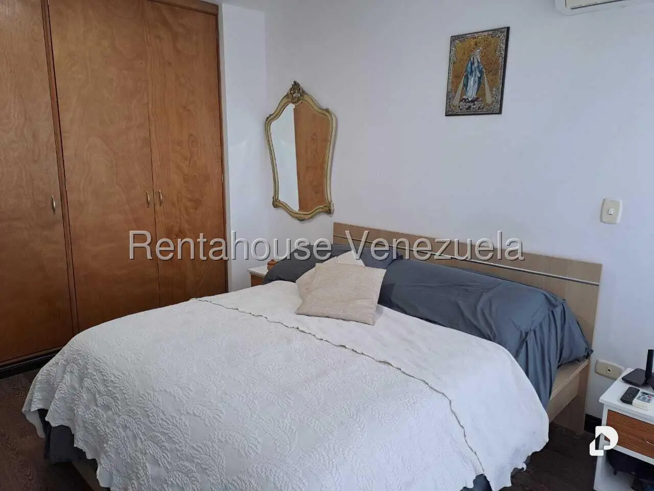 Apartamento en Oripoto, Caracas – 15