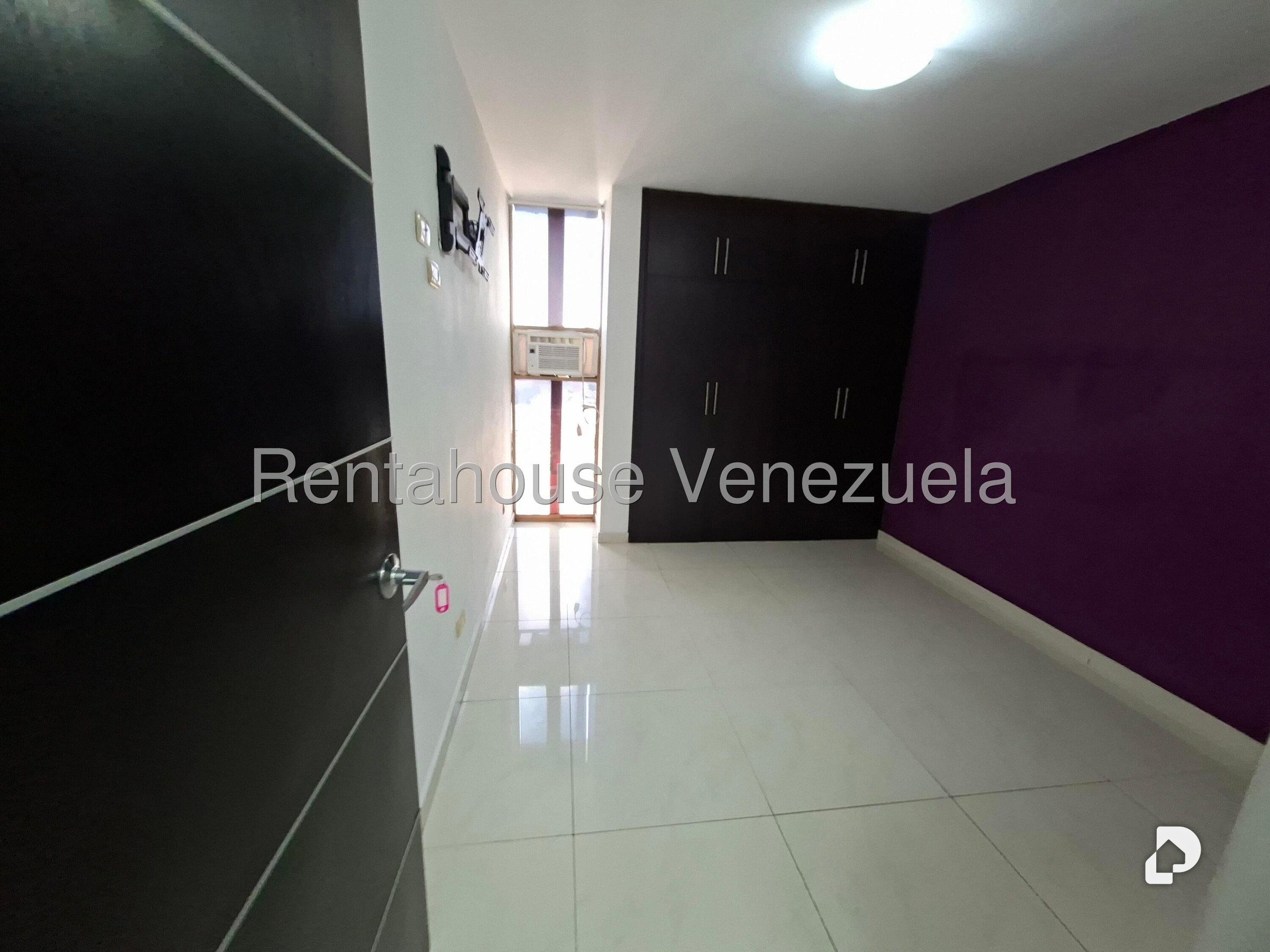 Apartamento en Los Dos Caminos, Caracas
