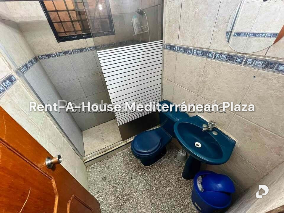 Casa en Los Cardones, Libertador – 16