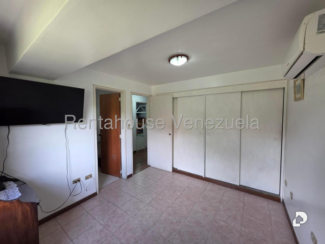 Apartamento en La Bonita, Caracas – 16