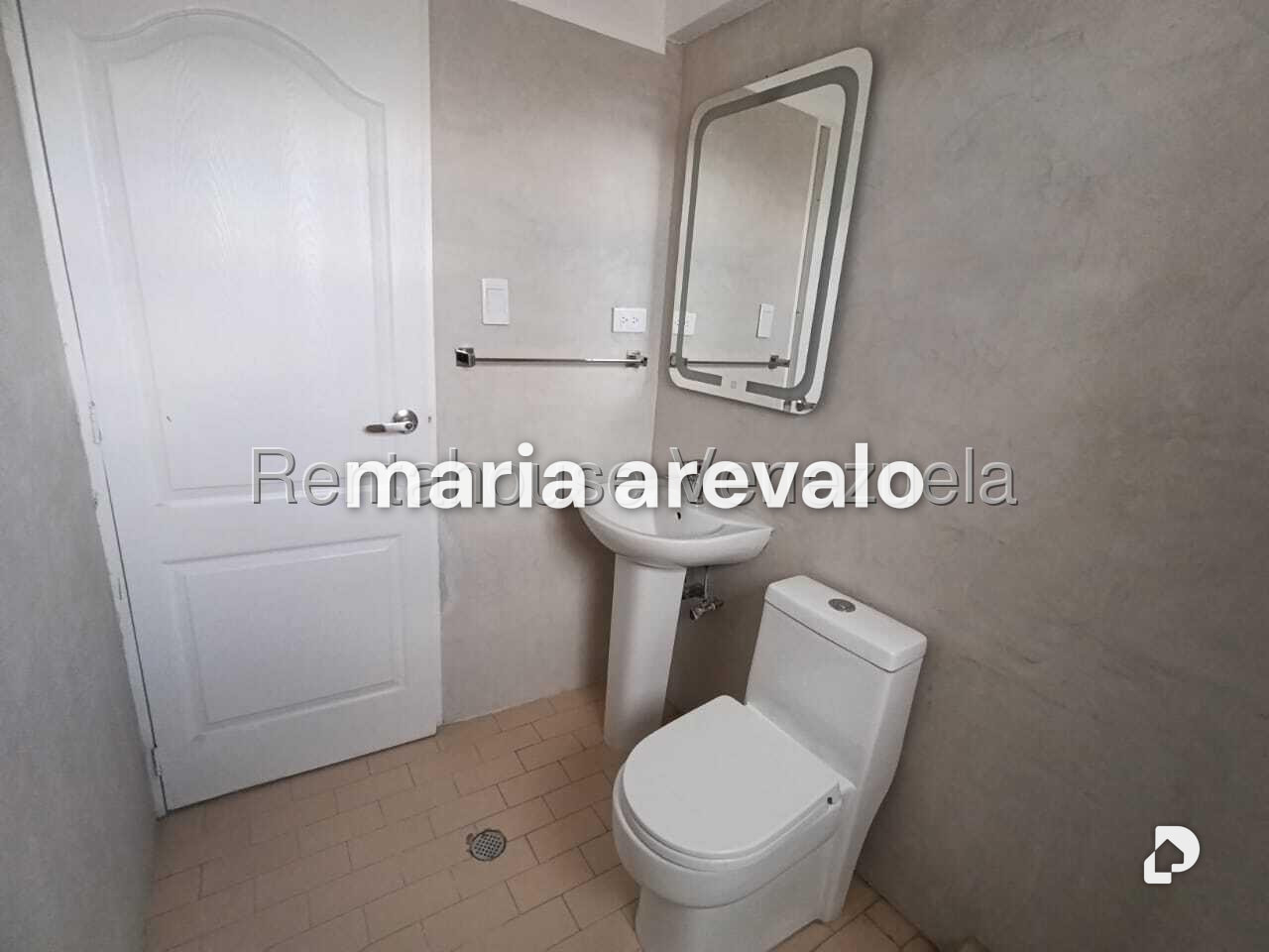 Apartamento en Los Rosales, Caracas – 3