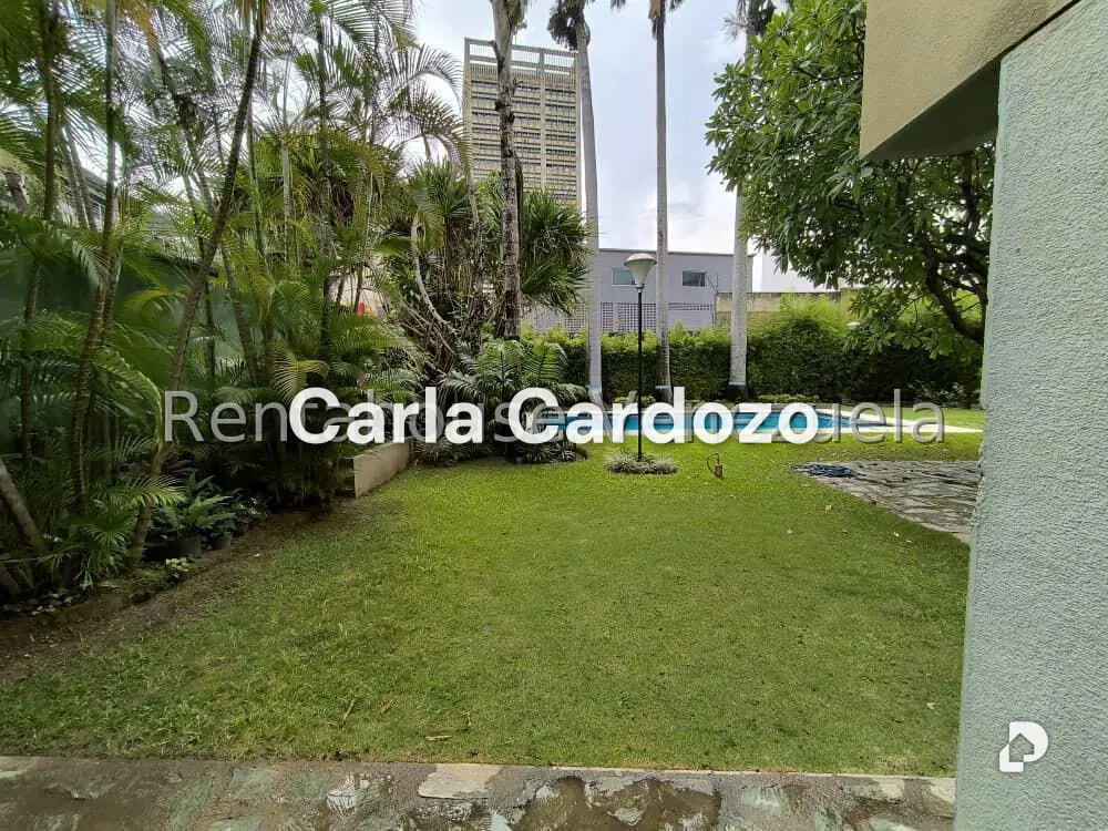 Apartamento en Altamira, Caracas – 24