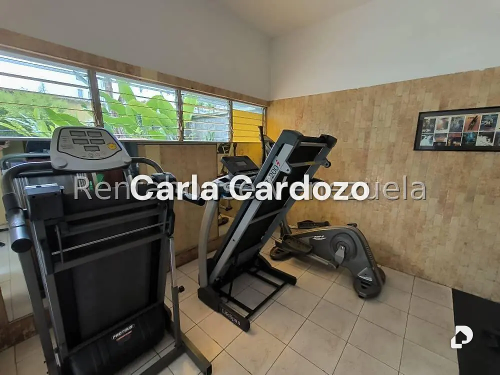 Apartamento en Altamira, Caracas – 22