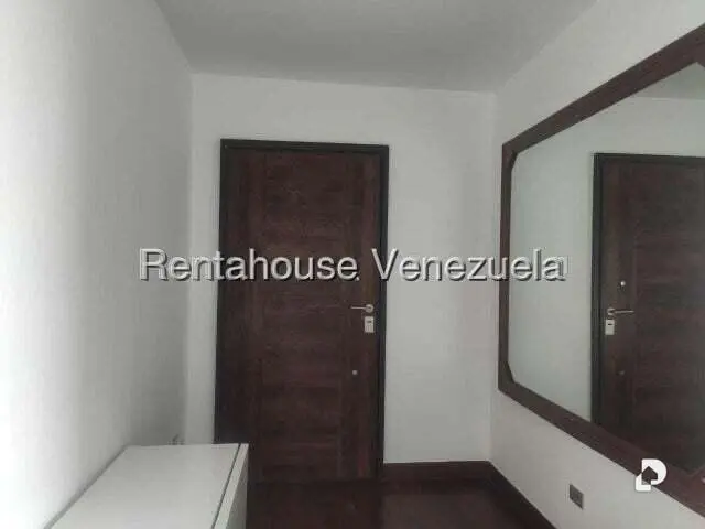 Apartamento en Santa Paula, Caracas – 11