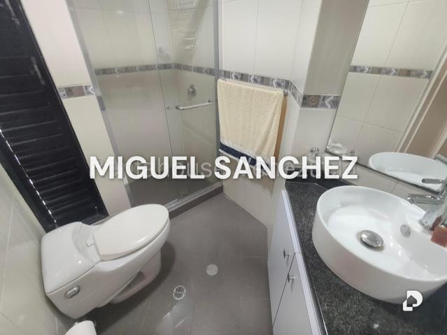 Apartamento en Los Naranjos (del Cafetal), Caracas – 28