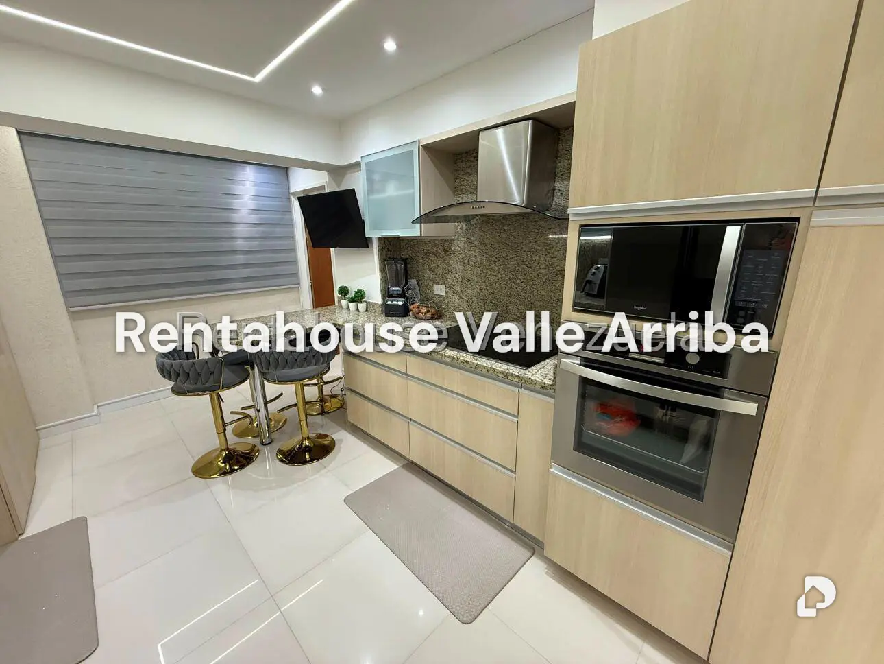 Apartamento en Santa Fe Sur, Caracas – 11