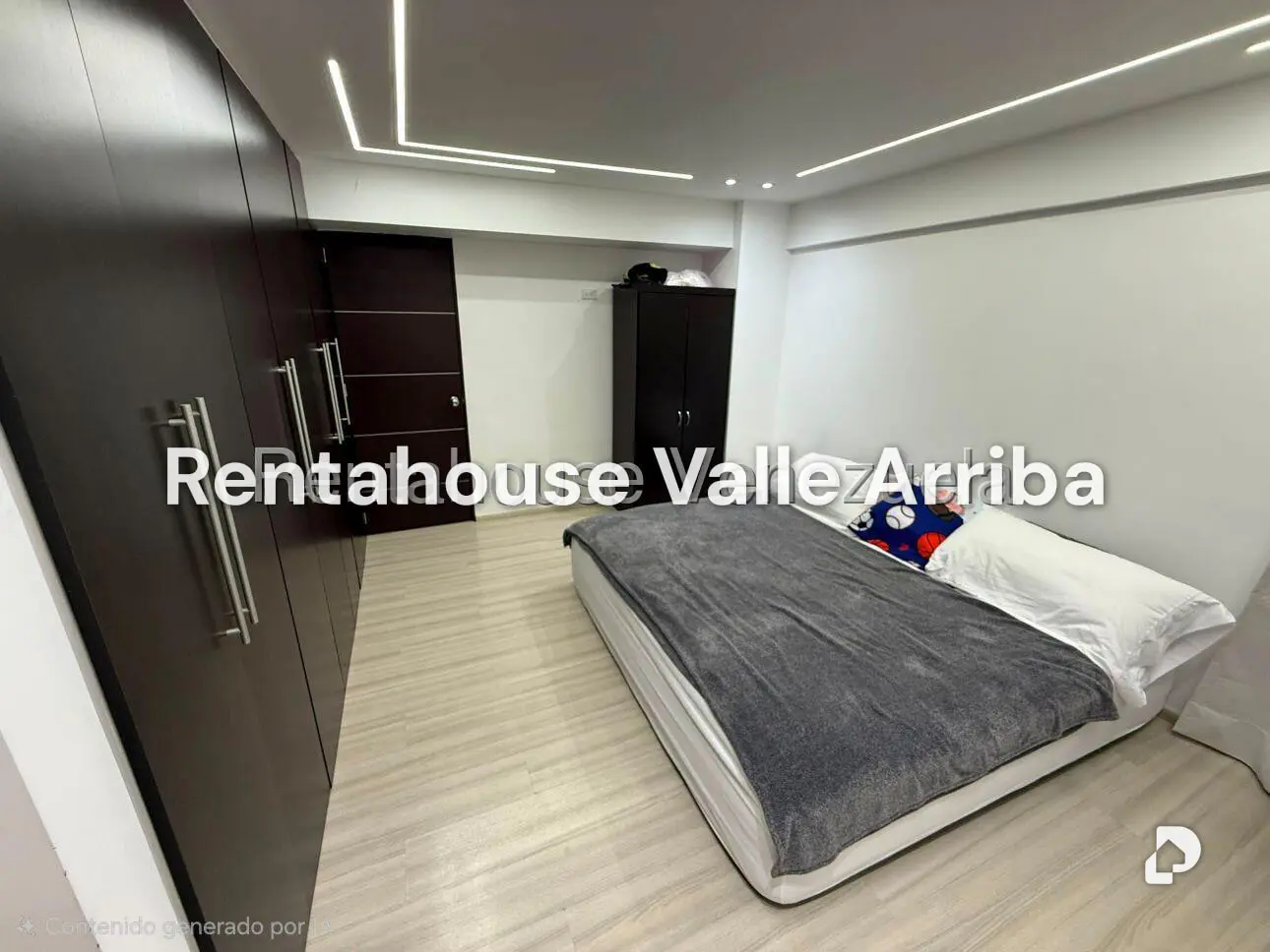 Apartamento en Santa Fe Sur, Caracas – 14