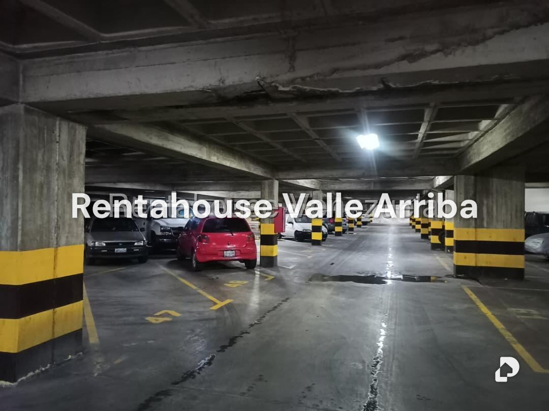 Office in La Urbina, Caracas – 15